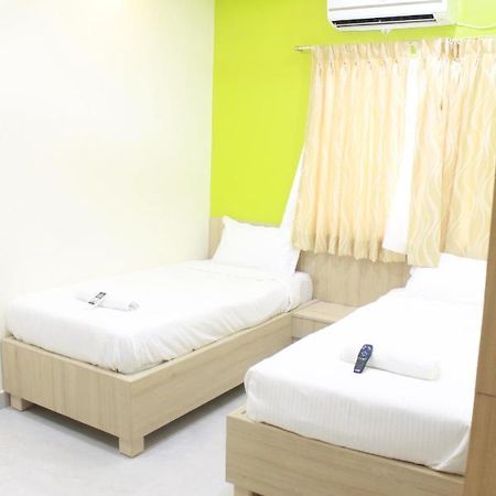 Jfive Residency Hotel Chennai Exterior foto